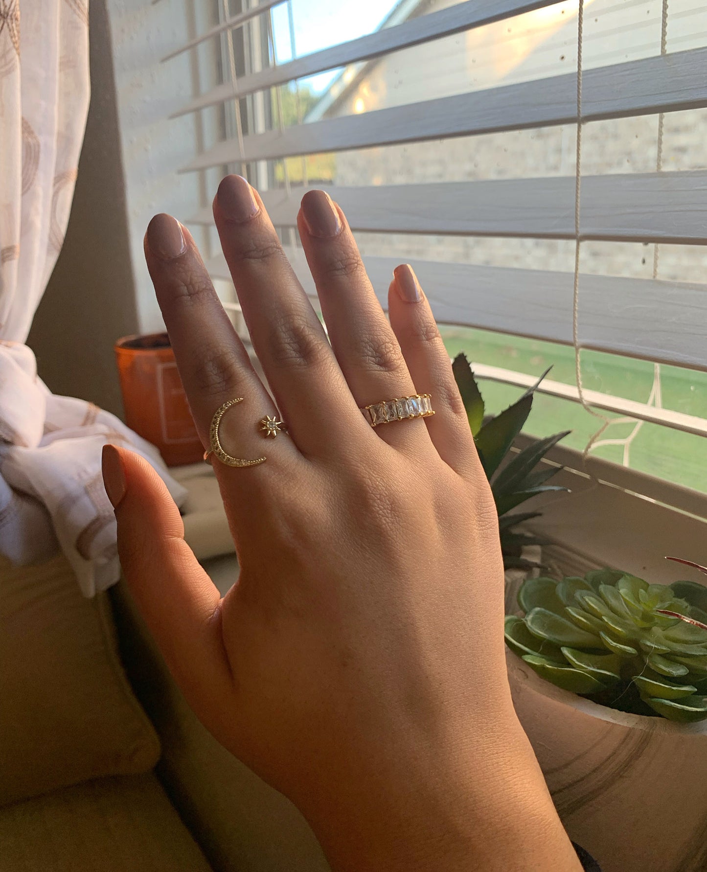Selene Ring